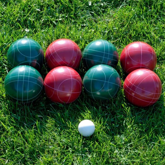 Buy on amazon Bocce Ball set with carrier bag